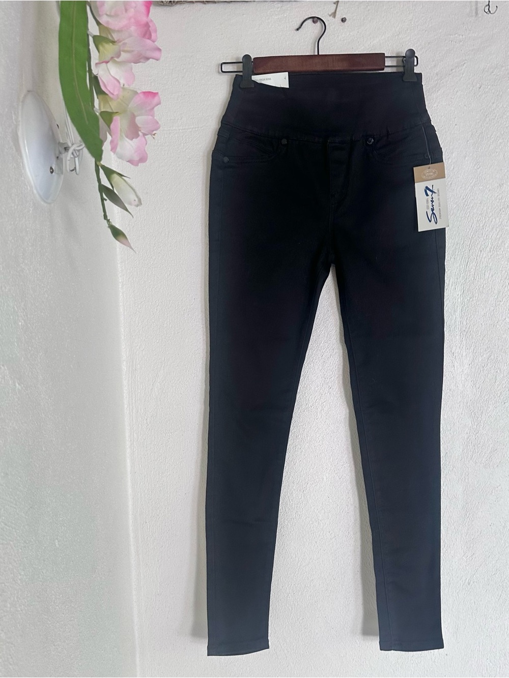 Seven7 Black Women's Skinny Tummy Toner pull-on Leggings